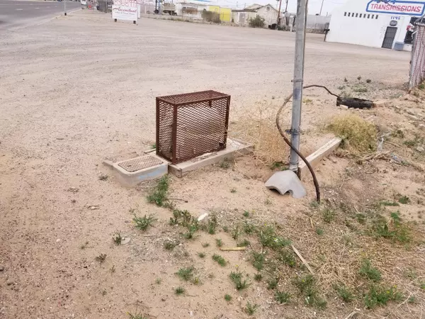 Casa Grande, AZ 85122,1136 E MAIN Street #-