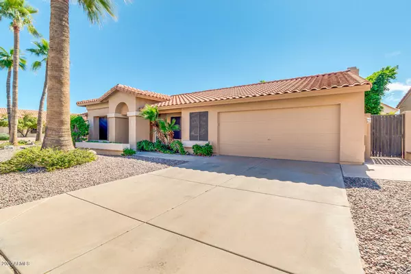 4113 E THISTLE LANDING Drive, Phoenix, AZ 85044