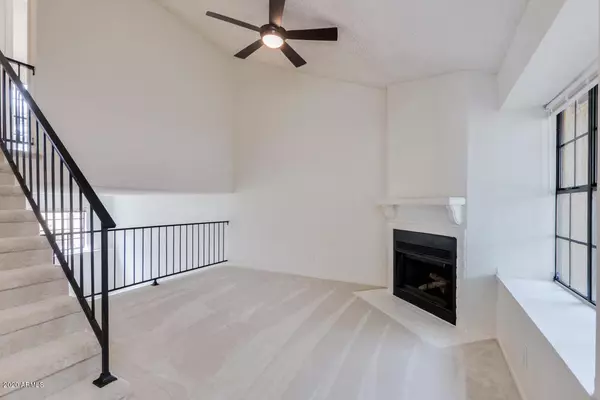 Scottsdale, AZ 85254,5704 E AIRE LIBRE Avenue #1084