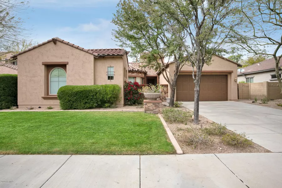 8798 W BUCKHORN Trail, Peoria, AZ 85383