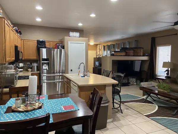 Tolleson, AZ 85353,8326 W PAPAGO Street