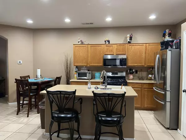 Tolleson, AZ 85353,8326 W PAPAGO Street