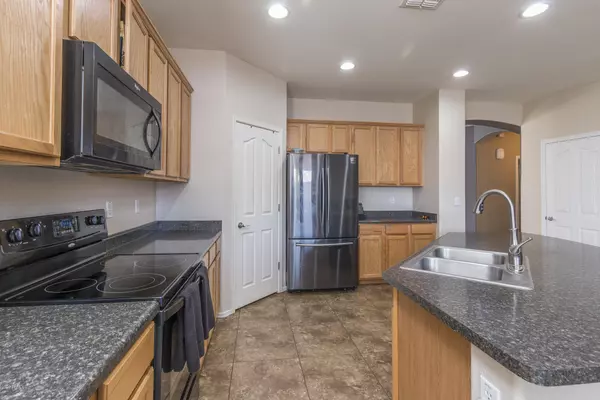 Tolleson, AZ 85353,3323 S 90TH Lane
