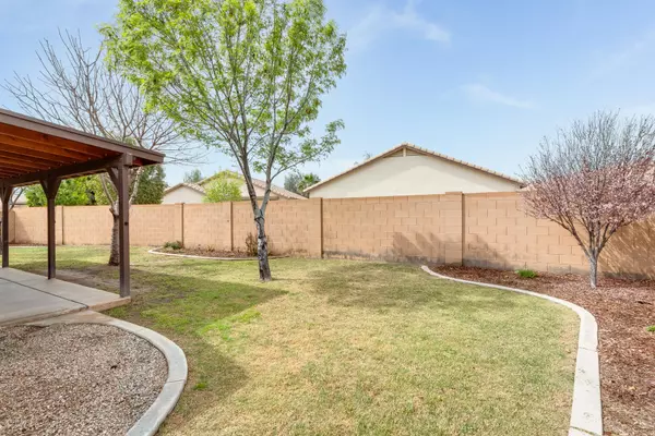 San Tan Valley, AZ 85143,28654 N OLIVINE Court