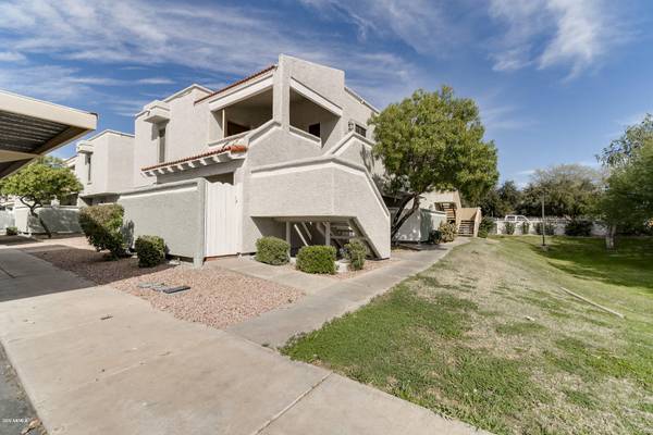 Tempe, AZ 85281,850 S RIVER Drive #1114