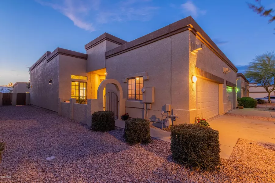 6730 E HERMOSA VISTA Drive #63, Mesa, AZ 85215