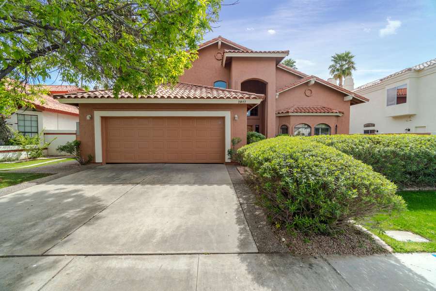 2027 E CATAMARAN Drive, Gilbert, AZ 85234