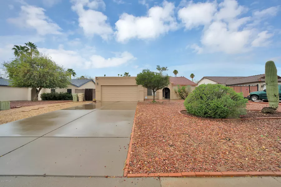 10096 N 63RD Avenue, Glendale, AZ 85302