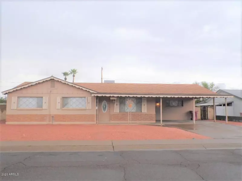 6802 E MORELAND Street, Scottsdale, AZ 85257