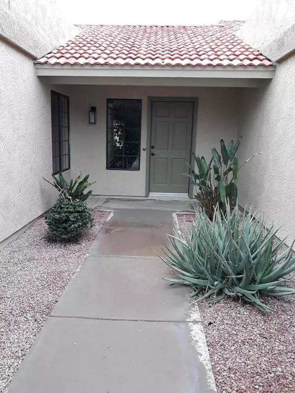 Chandler, AZ 85225,1579 E WHITTEN Street