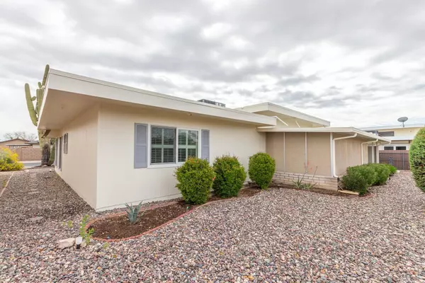 Sun City, AZ 85351,16614 N MEADOW PARK Drive