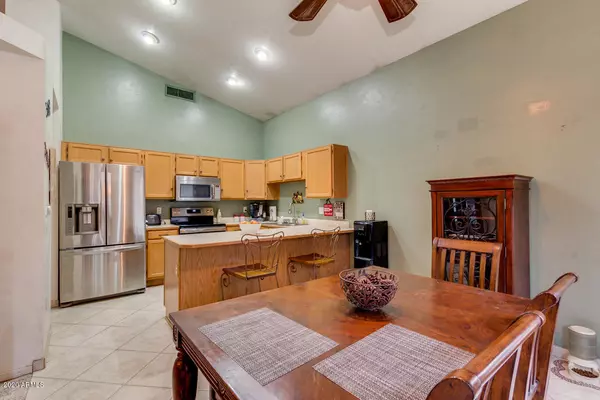 Mesa, AZ 85206,1704 S 39TH Street #28