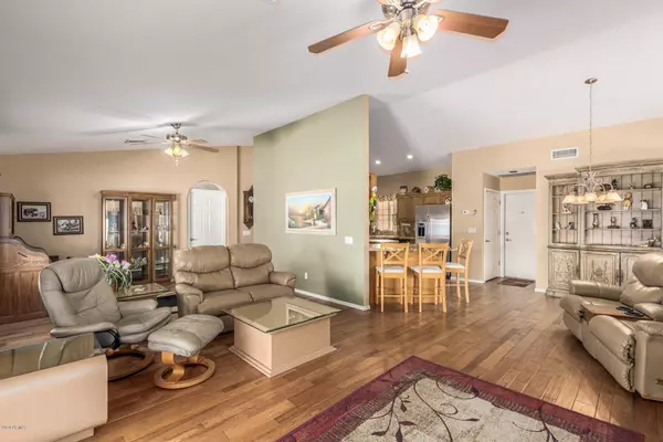 Sun Lakes, AZ 85248,26421 S FLAME TREE Drive