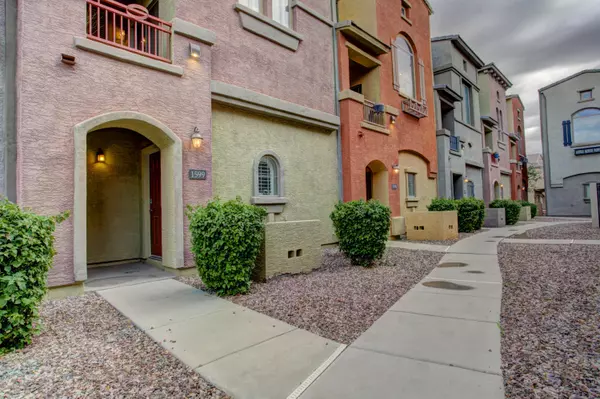 Tempe, AZ 85288,2402 E 5TH Street #1599