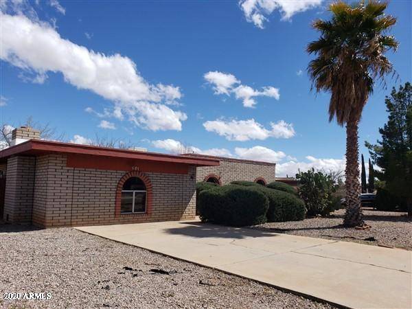 901 MIMOSA Circle, Sierra Vista, AZ 85635