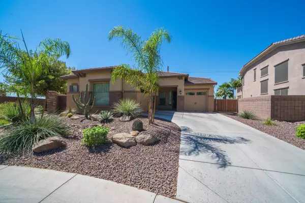 2745 E BLUE SPRUCE Lane, Gilbert, AZ 85298