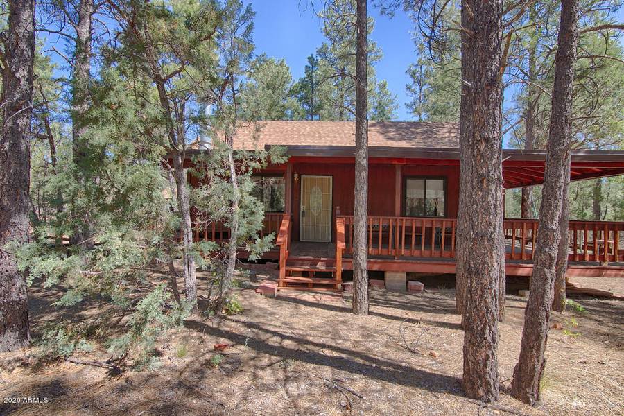 2831 CATTLE TRAIL Road, Overgaard, AZ 85933