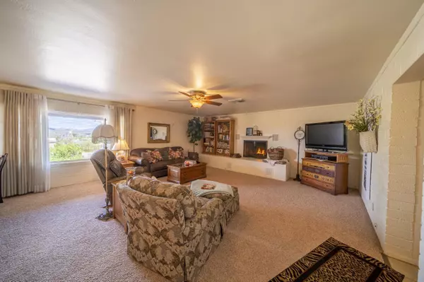 Wickenburg, AZ 85390,875 W PALO VERDE Drive