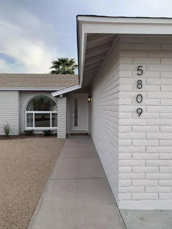 Scottsdale, AZ 85254,5809 E FRIESS Drive