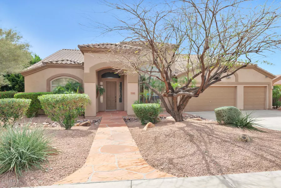 1109 W GLENHAVEN Drive, Phoenix, AZ 85045