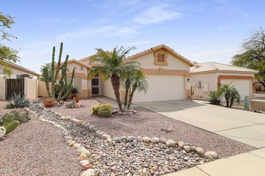 11061 W ORAIBI Drive, Sun City, AZ 85373