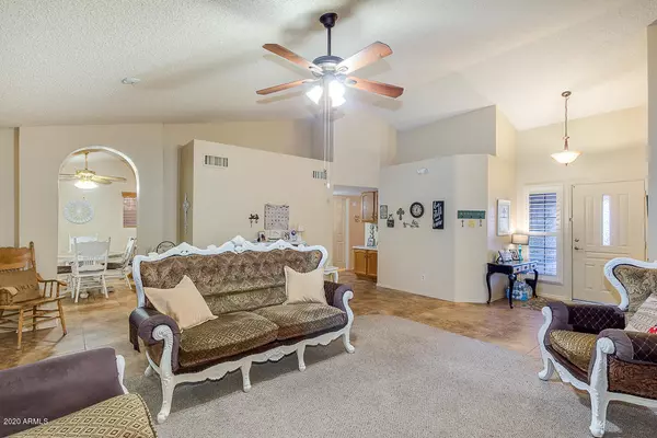 Mesa, AZ 85205,5610 E ELMWOOD Street