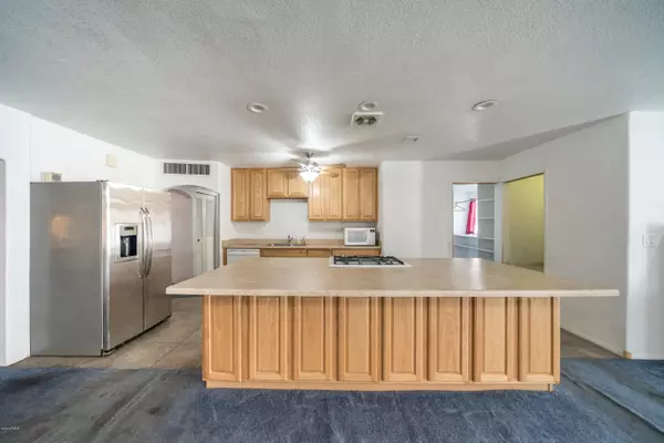 Phoenix, AZ 85029,3345 W LARKSPUR Drive