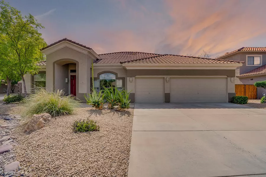 1439 E PALOMINO Drive, Gilbert, AZ 85296