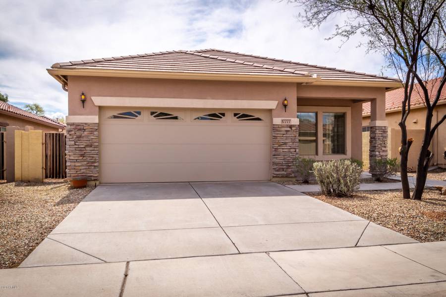 17777 W PARADISE Lane, Surprise, AZ 85388