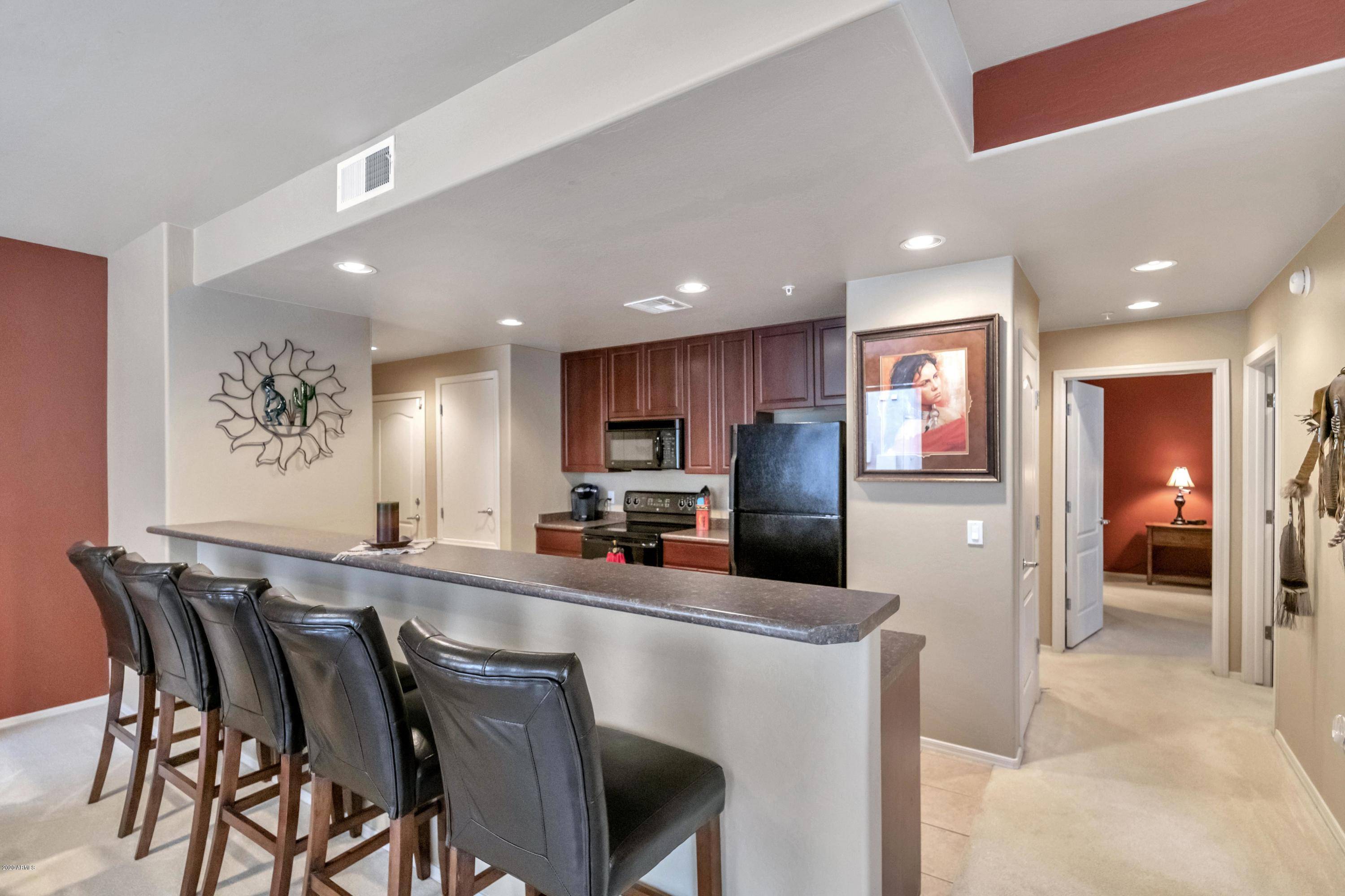 Chandler, AZ 85248,705 W QUEEN CREEK Road #1221