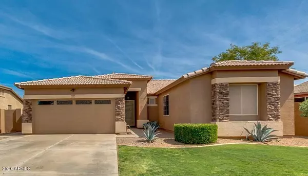 3939 S MARTINGALE Road, Gilbert, AZ 85297