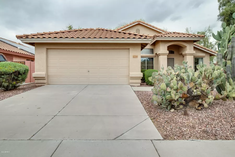 17706 N AUSTIN Avenue, Surprise, AZ 85374