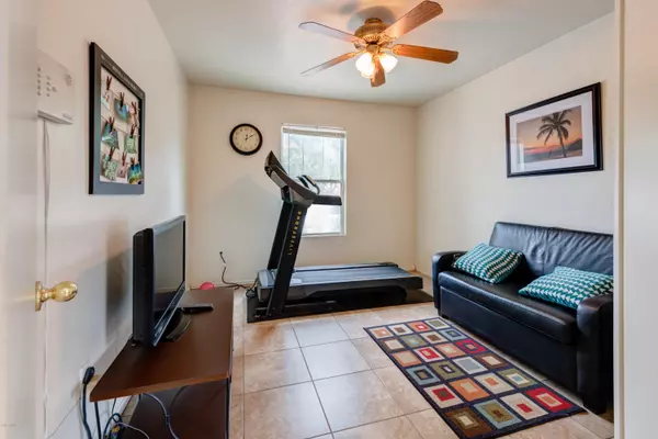 Glendale, AZ 85303,7168 W Glenn Drive