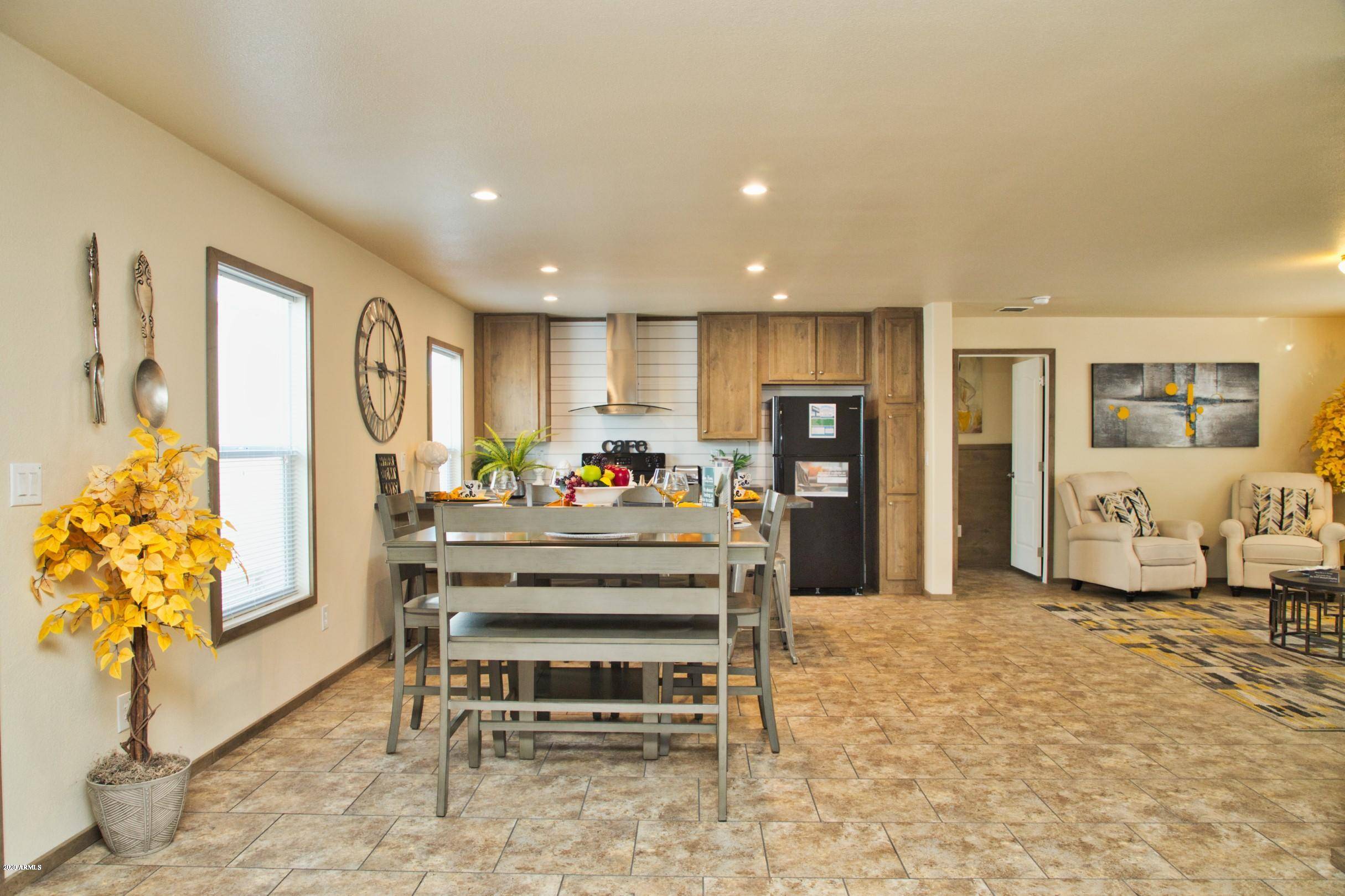 Tonopah, AZ 85354,6122 N 378th Drive