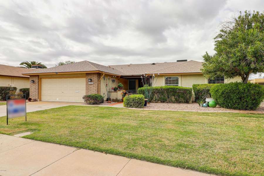 1322 LEISURE WORLD --, Mesa, AZ 85206