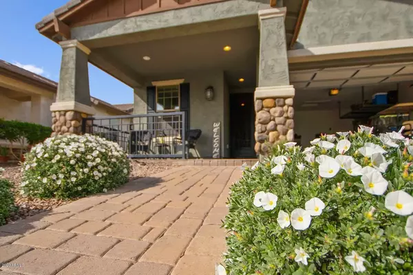 10116 E THATCHER Avenue, Mesa, AZ 85212
