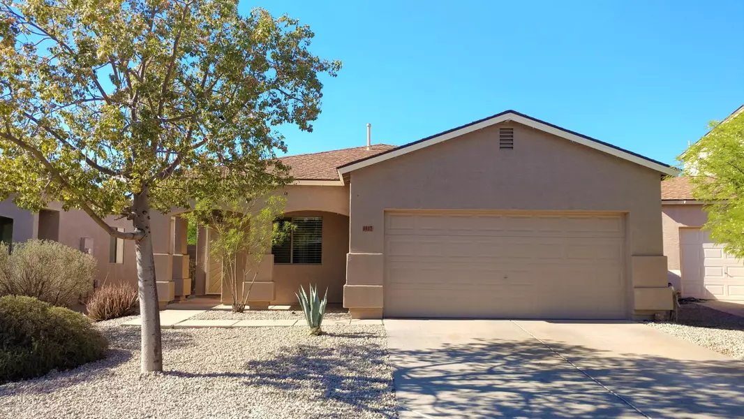 1017 E OMEGA Drive, San Tan Valley, AZ 85143