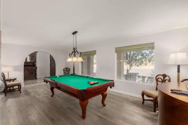Scottsdale, AZ 85254,6447 E THUNDERBIRD Road