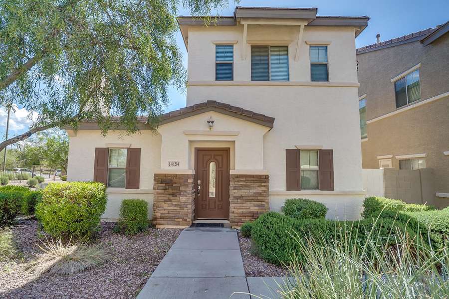 14154 W COUNTRY GABLES Drive, Surprise, AZ 85379