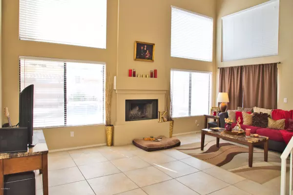 Phoenix, AZ 85044,4321 E BADGER Way