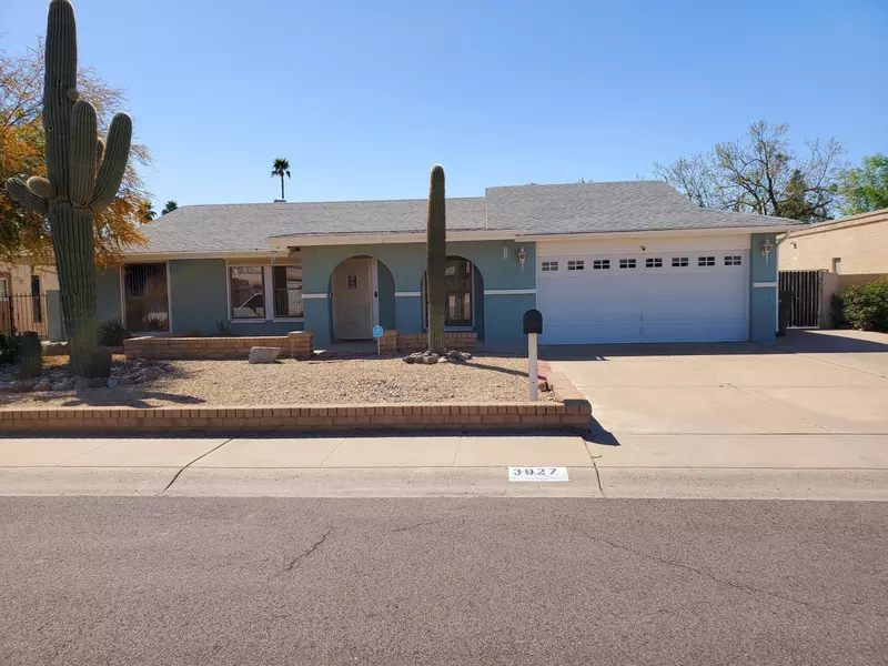 3927 W SHARON Avenue, Phoenix, AZ 85029