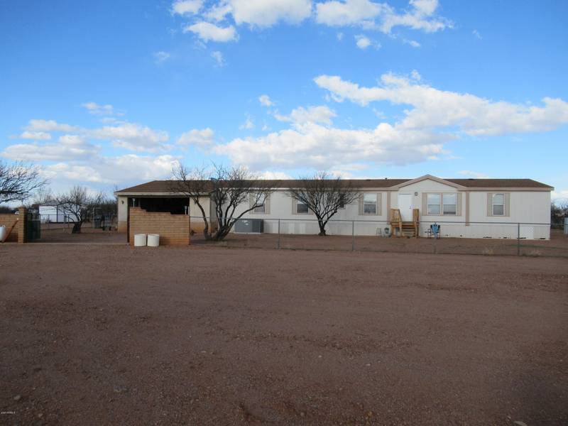 1387 E ADAMS Road, Huachuca City, AZ 85616