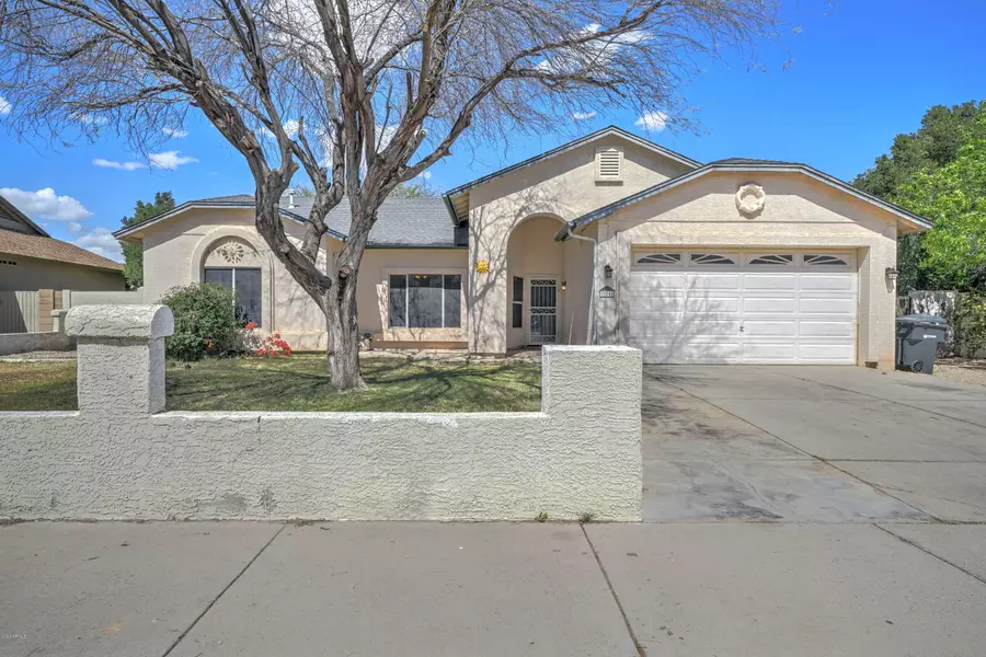 10244 W GEORGIA Avenue, Glendale, AZ 85307