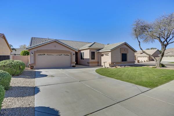 Peoria, AZ 85383,6893 W HONEYSUCKLE Drive