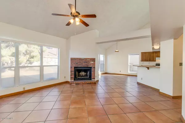 Chandler, AZ 85226,729 N LOS FELIZ Drive