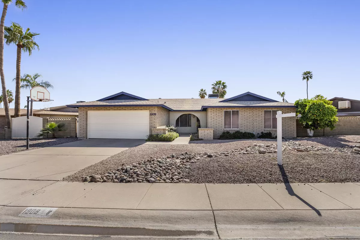 Chandler, AZ 85224,1908 N TAMARISK Street