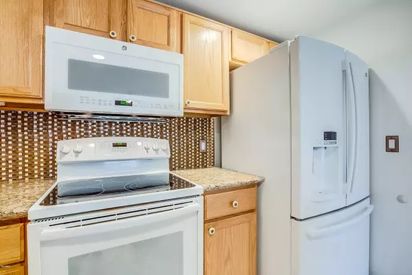 Scottsdale, AZ 85254,5249 E SHEA Boulevard #102