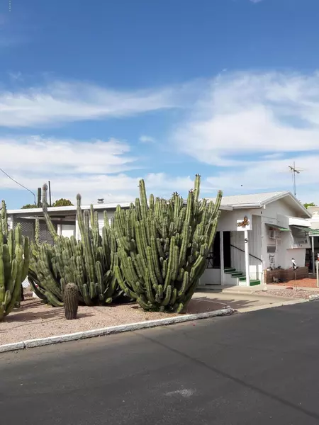 2528 E McKellips Road #5, Mesa, AZ 85213