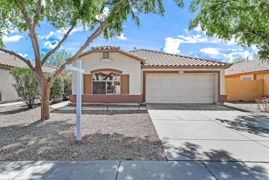 2001 S BAHAMA Drive, Gilbert, AZ 85295