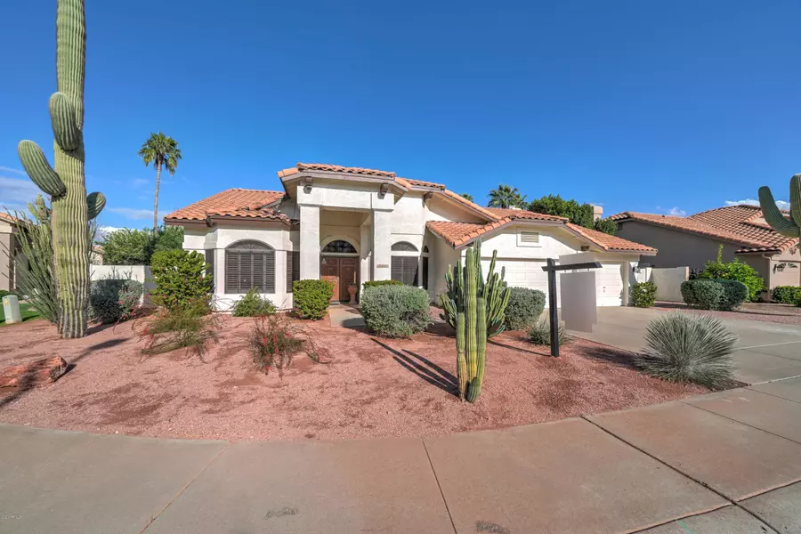 1001 S CROWN KEY Court, Gilbert, AZ 85233